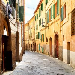 Walk-the-Street-of-Siena.jpg